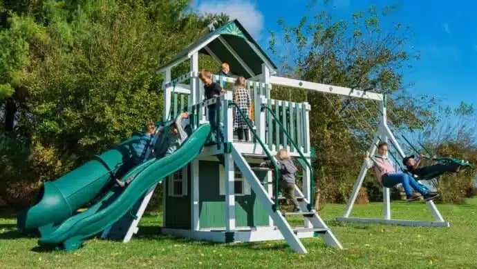 All-Swing-Sets_3.-The-Launching-Pad-690x390
