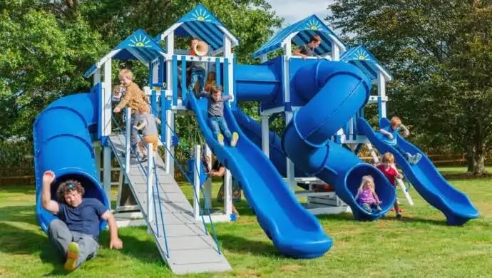 All-Swing-Sets_3.-The-Rocket-Launcher-690x390