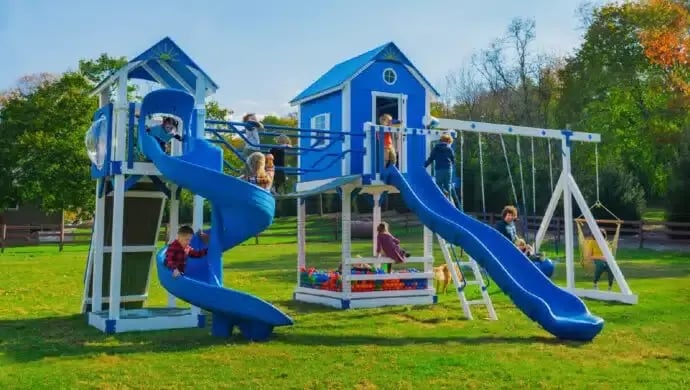 All-Swing-Sets_4.-The-Chateau-690x390