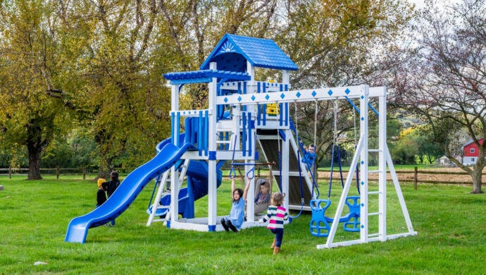 Captains-Castle-Swingset-16X9-2-690x390-2