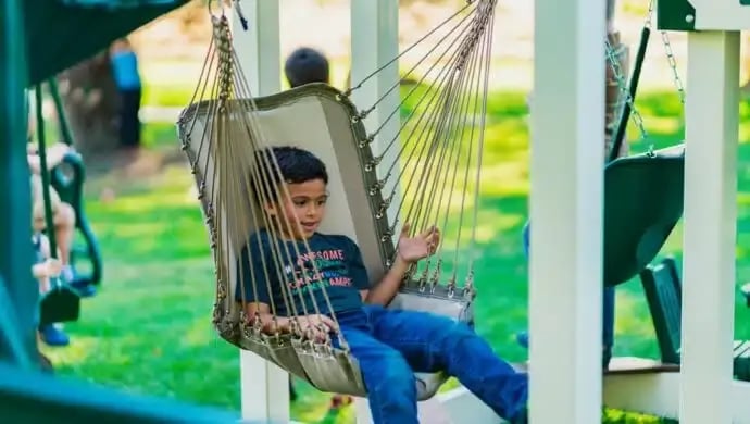 Hammock-Under-Tower-2-690x390