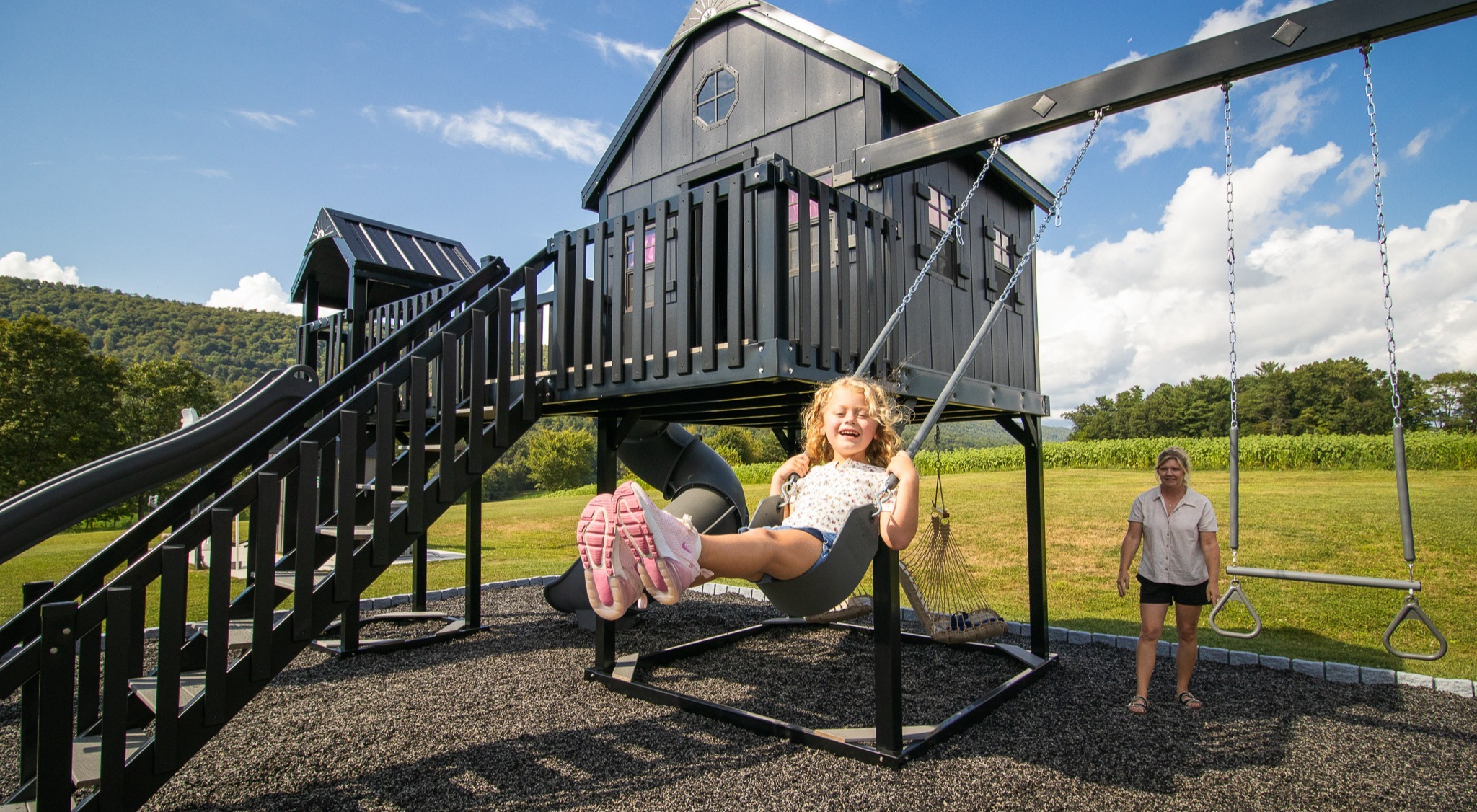The Best Swing Set for Grandkids? The Coons Say King Swings