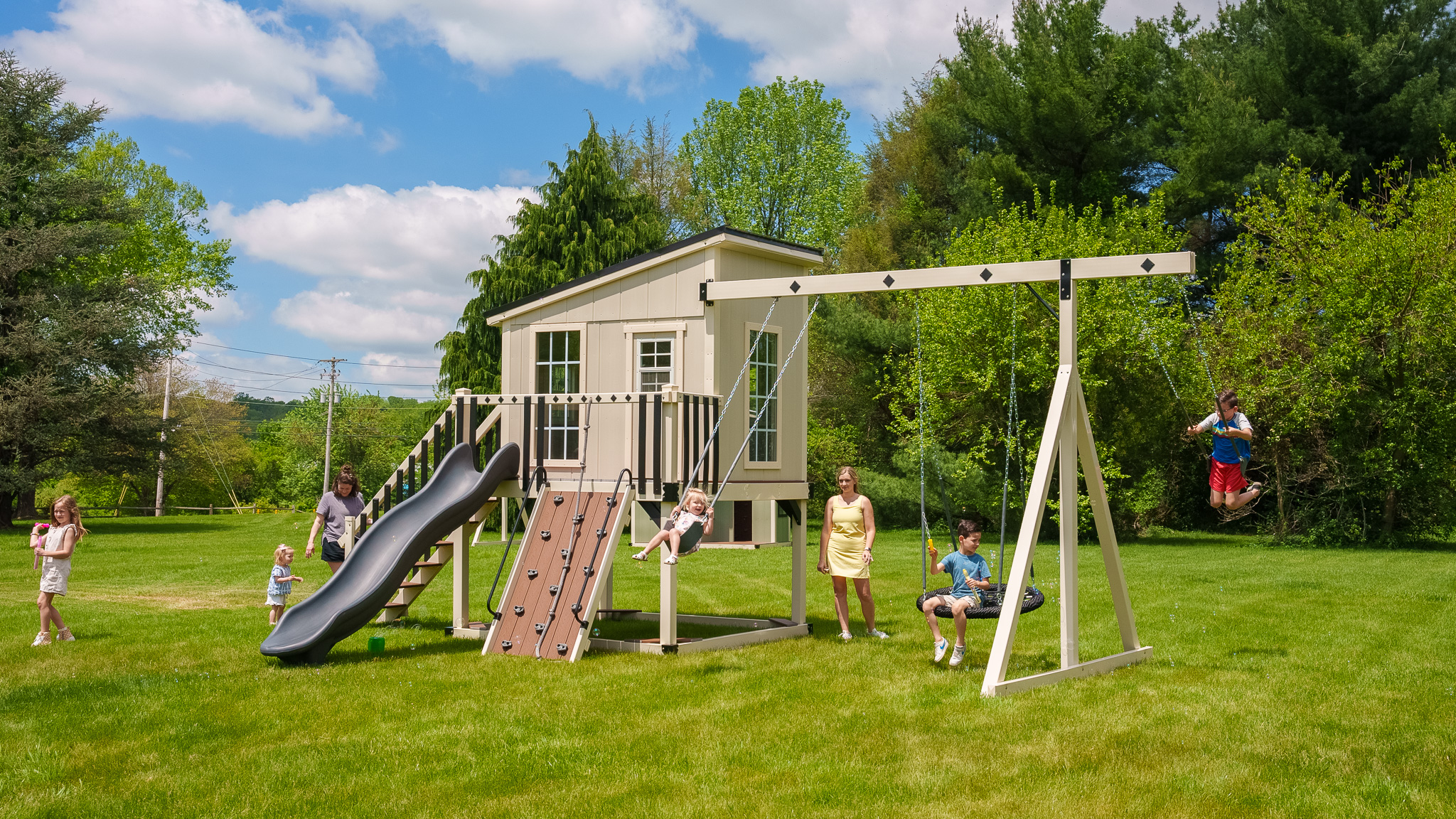 Playsets for Older Kids: Top 3 Standard Swing Sets