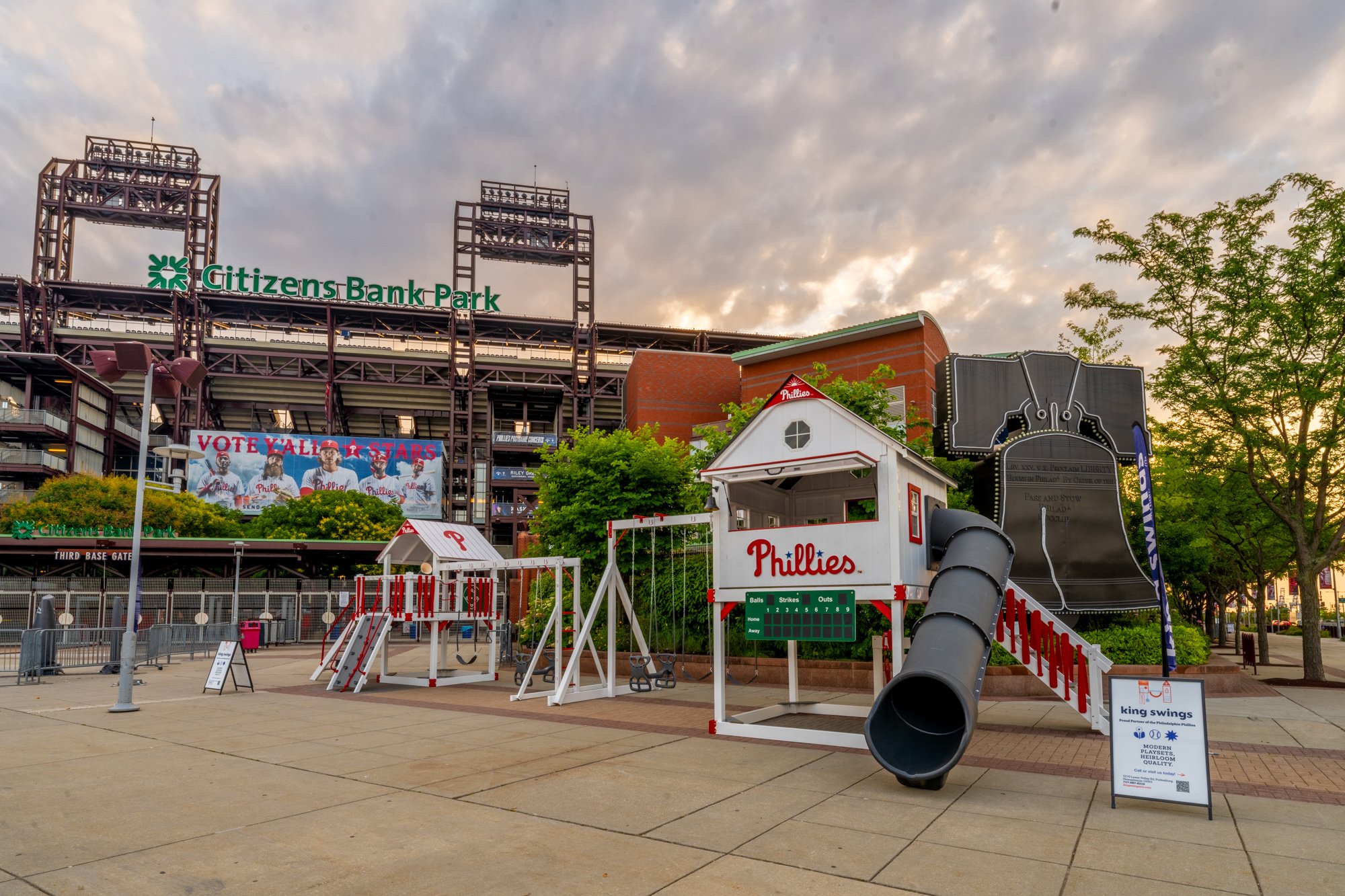 Partner’s in Backyard Play: King Swings x Philadelphia Phillies™